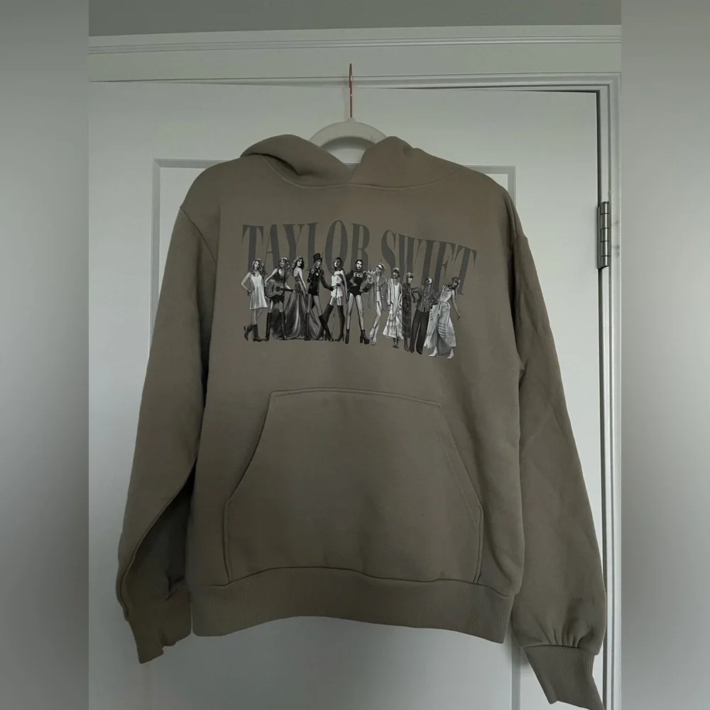 Taylor Swift | TTPD the Tortured Poets Department Eras Beige Hoodie - SMALL - Picture 4 of 5